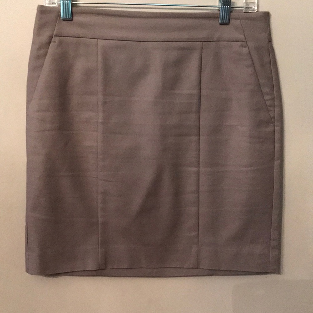 Ann Taylor Taupe skirt.